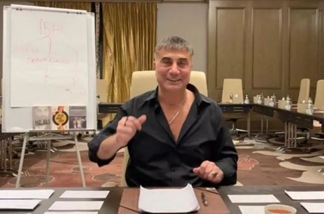 Cumurbaşkanlığı İdari İşler Başkanı Metin Kıratlı Sedat Peker'in kendisine yönelik iddialarıyla ilgili hukuki işlem başlattı