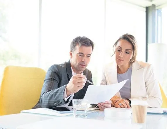 Avukata 1 saat danışma 1.200 TL