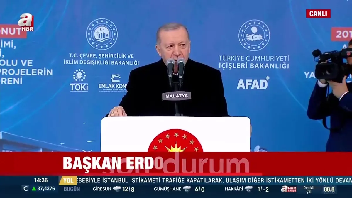 Başkan Erdoğan Malatya'da 201 bininci deprem konutunu teslim etti