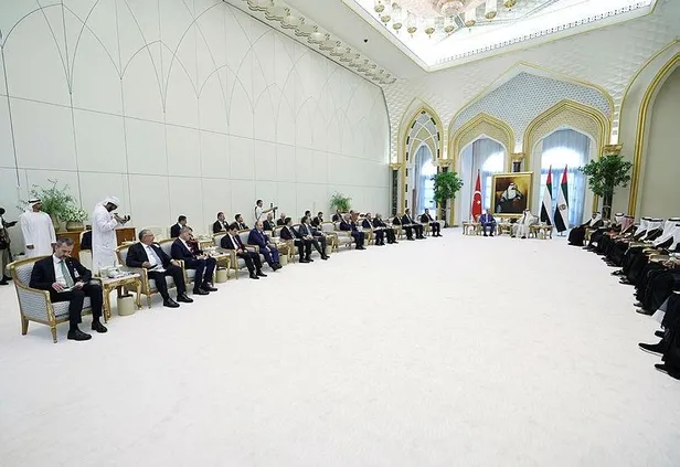 Başkan Erdoğan BAE'de resmi törenle karşılandı! 50.7 milyar dolarlık anlaşma imzalandı: Ticarette yeni hedef-5