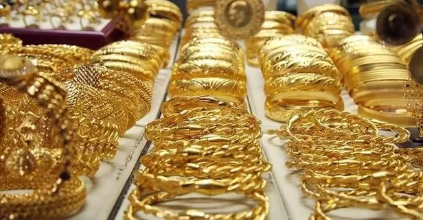 1 gram altın kaç TL?  Tam, çeyrek, yarım altın fiyatı bugün ne kadar oldu 4 Ocak 2021 Pazartesi ?