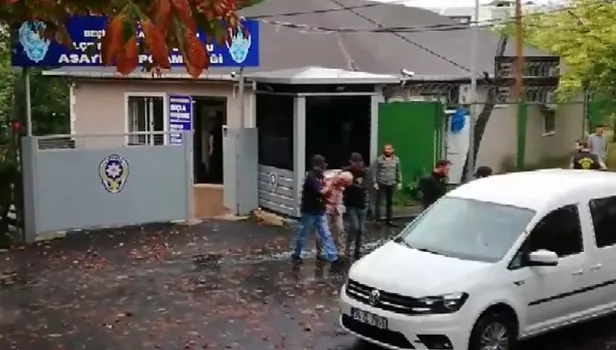 FETÖ’cü iş adamı semt pazarında yakalandı -Video