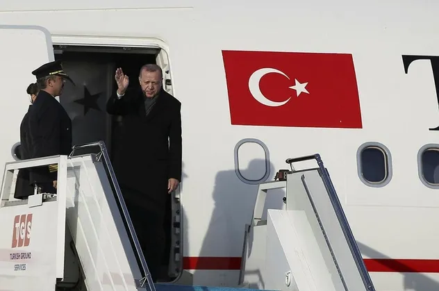 Son dakika: Başkan Erdoğan resmi ziyaretlerde bulunmak üzere Ukrayna'da