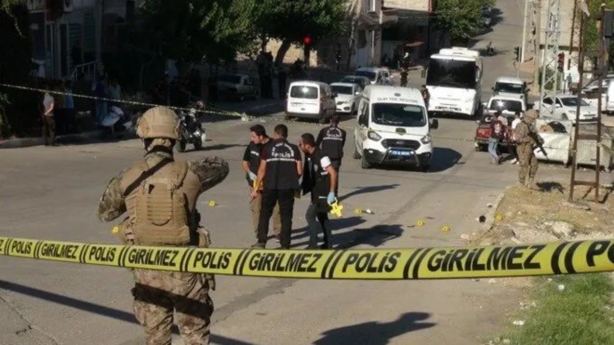 Kilis’te husumetli grup arasında silahlı kavga: 1’i ağır 3 yaralı