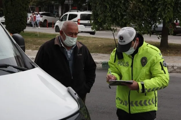 Son dakika: 81 ilde 41 bin 815 emniyet ve jandarma personelinin katılımıyla eş zamanlı uygulama