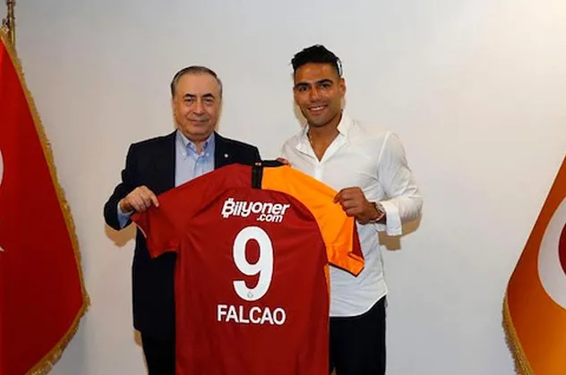 Mustafa Cengiz'den Falcao açıklaması! Fenerbahçe'ye olay gönderme...