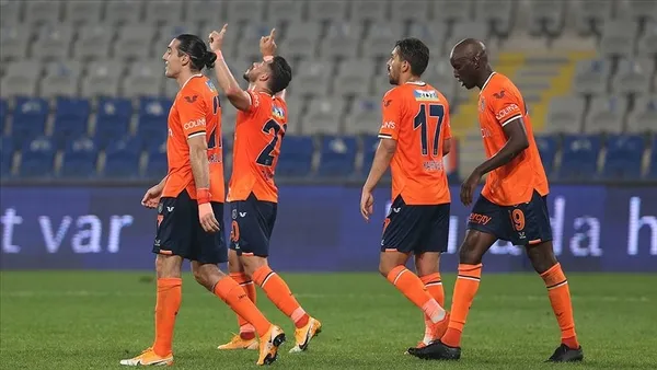 manchester-united-basaksehir-maci-hangi-kanalda-manchester-united-basaksehir-maci-saat-kacta-ne-zaman-1606219698039.jpg Manchester United Başakşehir maçı hangi kanalda? Manchester United Başakşehir maçı saat kaçta ne zaman?-2