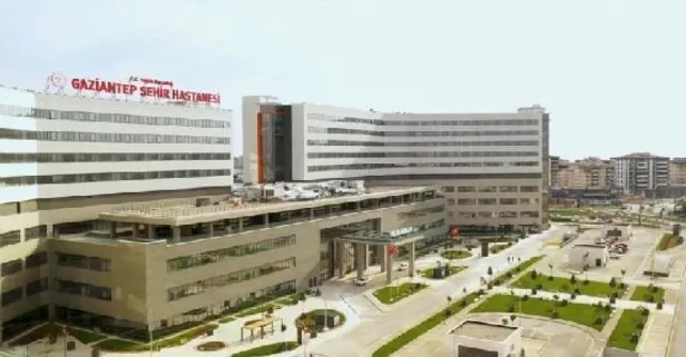 Bakan Koca duyurdu: Gaziantep Şehir Hastanesi hasta kabulüne başladı