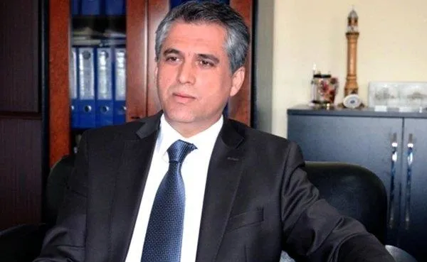 belediyenin-imkanlariyla-terorist-mezarligi-insa-etmisler-1624117892037.jpeg Diyarbakır Dicle'de PKK'lı leşler için belediyenin imkânlarıyla terörist mezarlığı inşa etmişler-2