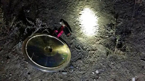 caresizlik-icindeki-ermenistan-ordusu-nereye-saldiracagini-sasirdi-btc-hattina-fuze-firlattilar-1602051695237.jpg Çaresizlik içindeki Ermenistan ordusu kritik hatlara saldırılar düzenlemeye çalışıyor! BTC hattı üzerine füze attılar-3