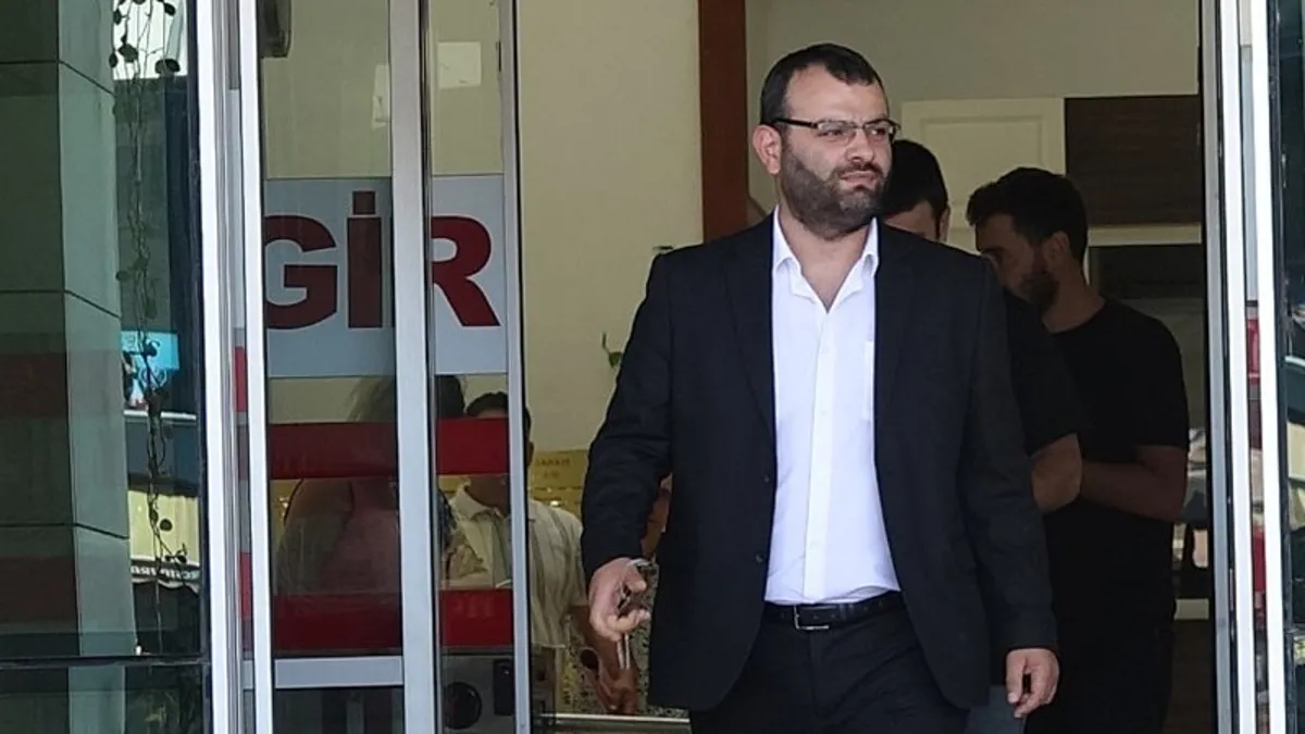 Tetikçi Ogün Samast’ın yargılandığı davada savcıdan flaş talep! Tespih sallayarak çıktı
