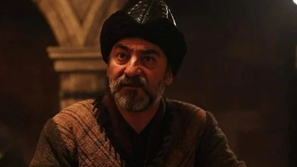 son-dakika-ayberk-pekcandan-aci-haber-unlu-oyuncu-vefat-etti-1643034994907.jpg Son dakika: Ayberk Pekcan'dan acı haber! Ünlü oyuncu vefat etti-5