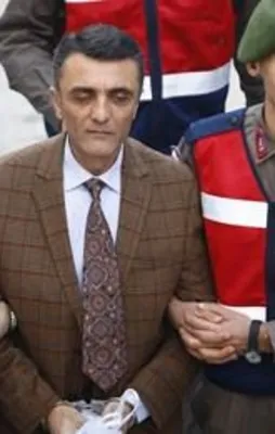 Yalanları bile birbirini tutmuyor