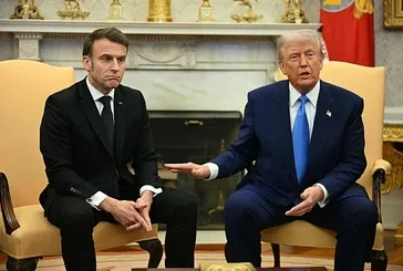 Trump ile Macron arasında yumruk polemiği: Sözleri seviyesiz