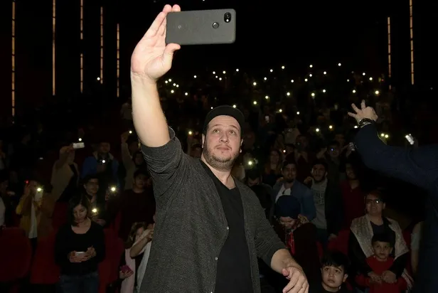 Şahan Gökbakar'dan tepki çeken hareket! Güvenlik görevlisini koronavirüslü diye işten çıkardı-3