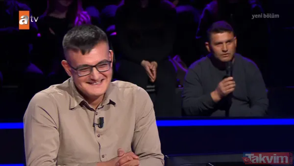 Kim Milyoner Olmak İster'de Cibutili Ladan stüdyoyu gülümsetti! "Eşim Esmerim Biçim Biçim dinletiyor" - 19