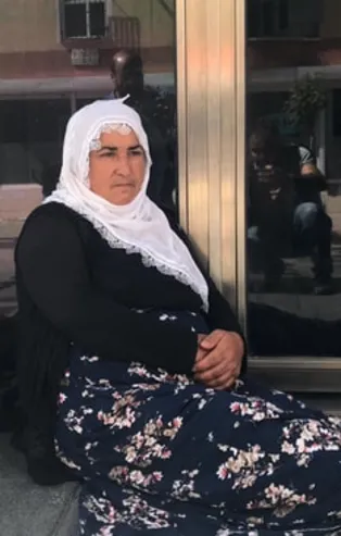 PKK oğlunu dağa kaçırdı! HDP'nin kapısına dayandı