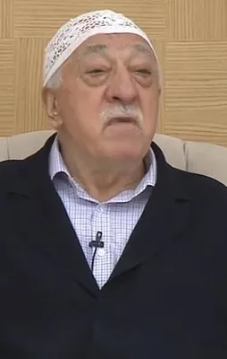 Yüzlerce FETÖ'cü Almanya'ya kaçıyor