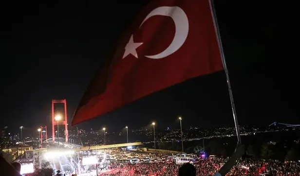 15 Temmuz resimli mesajları 2020 - 15 Temmuz en güzel ve özlü mesajları Whatsapp SMS cep telefonu-2