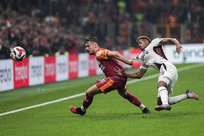 Trabzonspor'un Alanyaspor maçı ilk 11'i netleşti! Kritik stoper kararı - 5