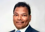 İngilterede şoke eden olay! Koronavirüs testlerinden bir haftada 2.5 milyon pound vurgun!