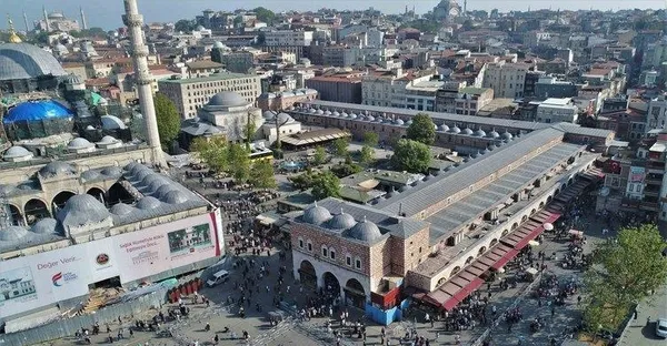 3 asırlık dev Mısır Çarşısı'nın restorasyonu tamamlandı!-1