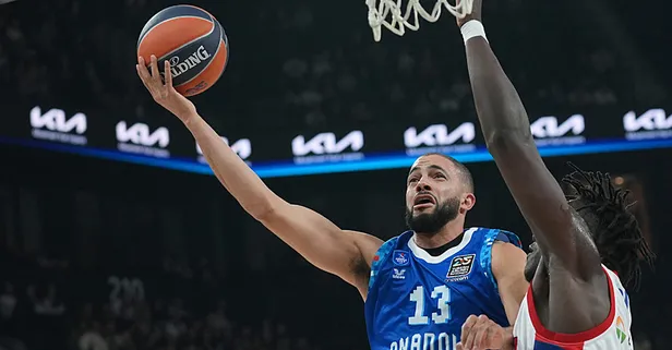 Play-In için büyük adım! Anadolu Efes - Baskonia: 92-76 | MAÇ SONUCU