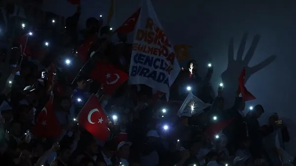 gencler-ak-partiyi-tercih-ediyor-1-yilda-230-bin-yeni-uye-1655867748313.jpg Gençler AK Parti'yi tercih ediyor! 1 yılda 230 bin yeni üye-3