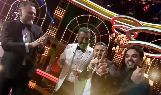 harem-grubu-uyeleri-kimlerdir-sarkilar-bizi-soyler-yilbasi-konugu-harem-grubu-uyeleri-isimleri-1640958801443.jpg Harem Grubu üyeleri kimlerdir? Şarkılar Bizi Söyler yılbaşı konuğu Harem Grubu üyeleri, isimleri!-4