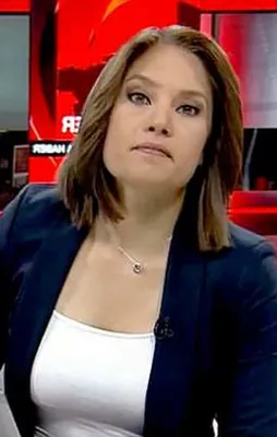 Nevşin Mengü'den iğrenç paylaşım! İslamiyet'e nefretini böyle kustu