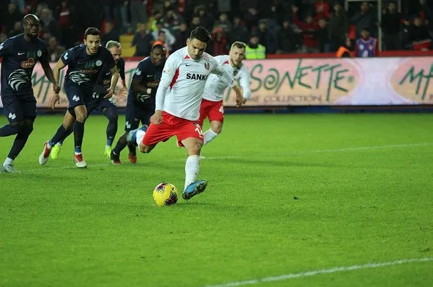 Gaziantep FK - Çaykur Rizespor maçında ilginç anlar! Sumudica çılgına döndü