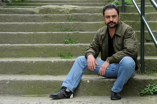 ben-bu-cihana-sigmazam-ethem-marna-kimdir-kim-oynuyor-kerem-kupaci-kac-yasinda-nereli-hangi-dizilerde-oynadi-1663681211428.jpg Ben Bu Cihana Sığmazam Ethem Marna kimdir, kim oynuyor? Kerem Kupacı kaç yaşında, nereli, hangi dizilerde oynadı?-4