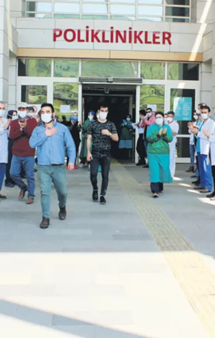 Coroanvirüsü yenen Ayhan Durak: İyi ki Türk hekimleri var