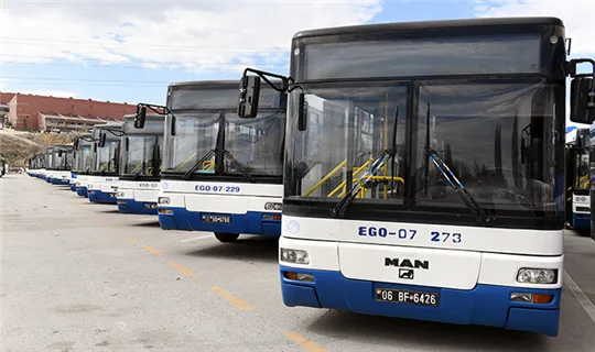 18-haziran-cumartesi-otobusler-ucretsiz-mi-yks-gunu-iett-metro-metrobus-marmaray-vapur-tramvay-bedava-mi-1655308373678.jpg