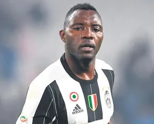 Asamoah geliyor