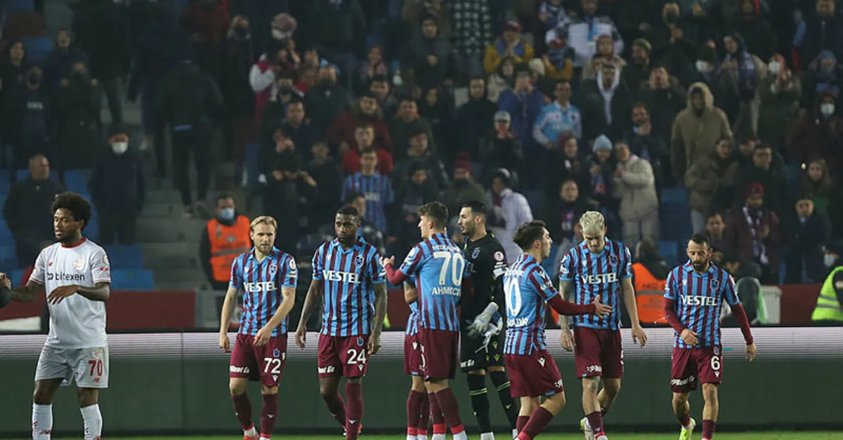 Son dakika Trabzonspor haberleri... Fenerbahçe derbisine hazırlanan Trabzonspor’un silahı şok pres!