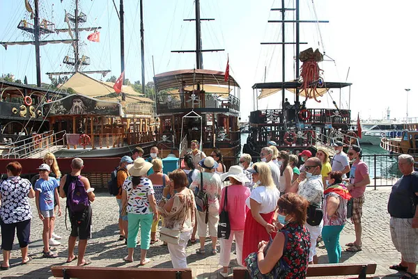 muthis-sayi-antalya-turkiyenin-turizm-lokomotifi-oldu-1600531646051.jpg Müthiş sayı! Antalya, Türkiye'nin turizm lokomotifi oldu-2