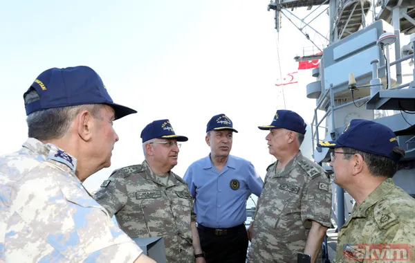 Bakan Akar ve komutanlardan Doğu Akdeniz çıkarması! - 5