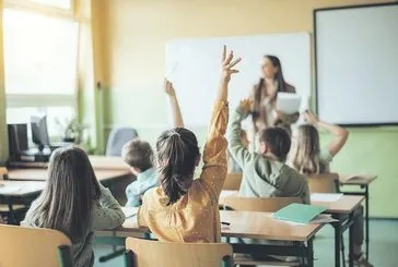 MEB duyurdu: Öğretmenlere yer değiştirme imkanı
