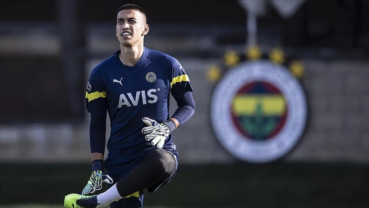 Fenerbahçeli kaleci İrfan Can Eğribayat'ın acı günü! Kanser tedavisi gören babası Ökkeş Eğribayat hayatını kaybetti