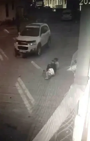 Sancaktepe'de mucizevi kurtuluş! Ölüm 4 yaşındaki çocuğu teğet geçti