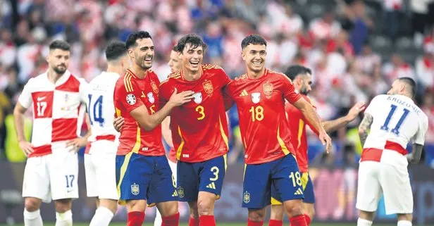 Boğalar ezdi geçti: İspanya ilk 45’te 3 gol attı