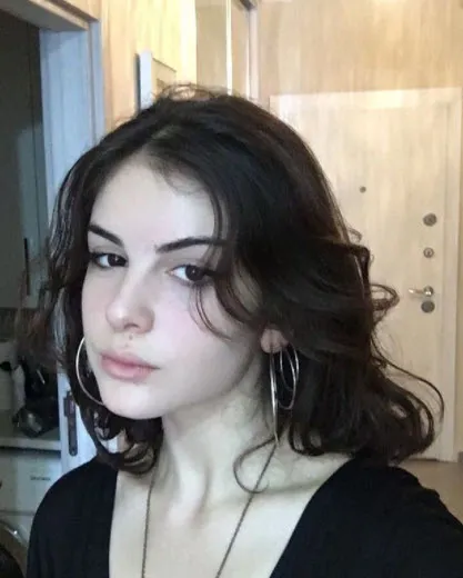 Kiralık Aşk'ın Esra'sı şimdi edalı mı edalı koskoca bir kız ! Melisa Giz Cengiz'i görenler inanamıyor-8