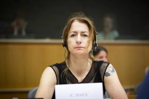 isgalci-israili-destekleyen-avrupa-birligi-komisyonu-baskani-leyene-ceneni-kapat-cikisi-avrupa-israilin-yanind-1696792896236.jpeg İşgalci İsrail'i destekleyen Avrupa Birliği Komisyonu Başkanı Leyen'e 'çeneni kapat' çıkışı! "Avrupa 'İsrail'in yanında' değildir"-4