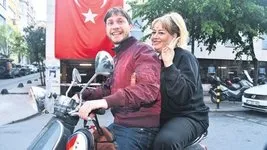 Oyuncu Melisa Doğu Cihangir’de görüntülendi!