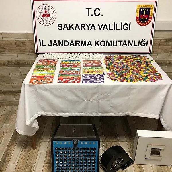 Sakarya’da kumarhane gibi eve baskın