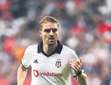 Caner Erkin yönetimden haber bekliyor