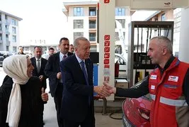 Başkan Erdoğan akaryakıt istasyonu çalışanlarını ziyaret etti