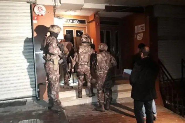 Ekonomi tetikçilerine flaş operasyon