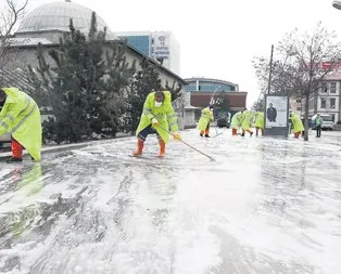 Erzurum salgınla mücadelede örnek oldu